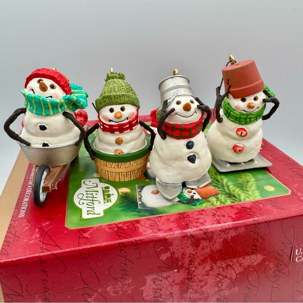 Hallmark Keepsake Ornament Set Mitford “Race Down Main Street” 4 Snowmen
